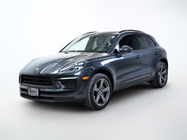 2022 Porsche Macan Base