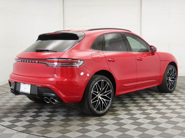 2022 Porsche Macan Base