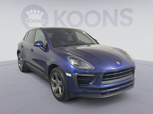 2022 Porsche Macan Base
