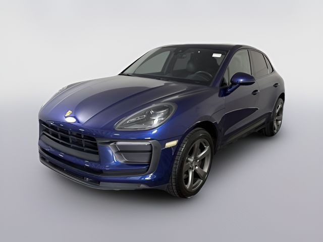 2022 Porsche Macan Base