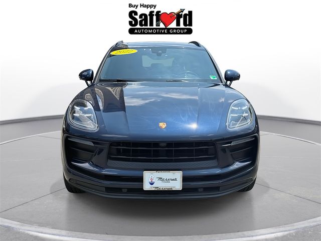 2022 Porsche Macan Base