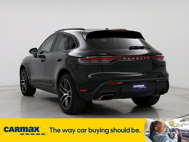 2022 Porsche Macan Base