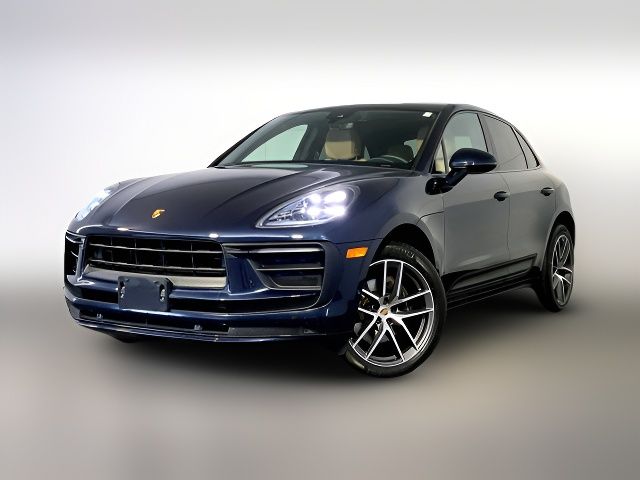 2022 Porsche Macan Base