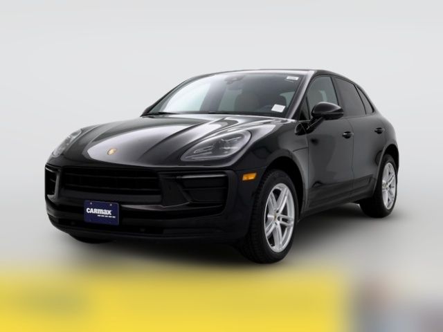 2022 Porsche Macan Base