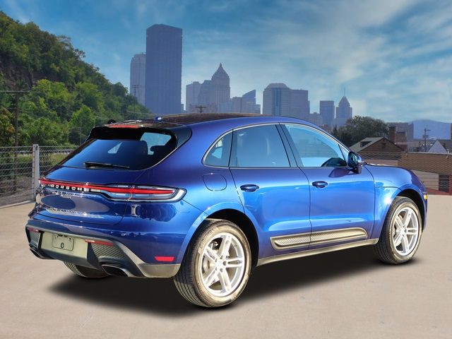 2022 Porsche Macan Base