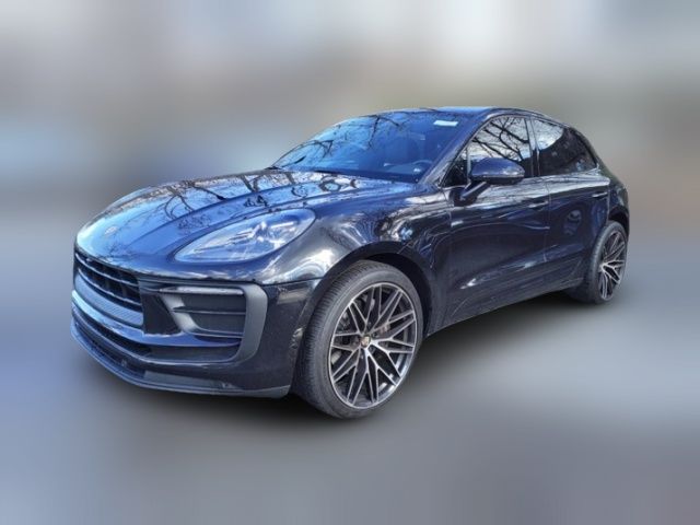 2022 Porsche Macan Base