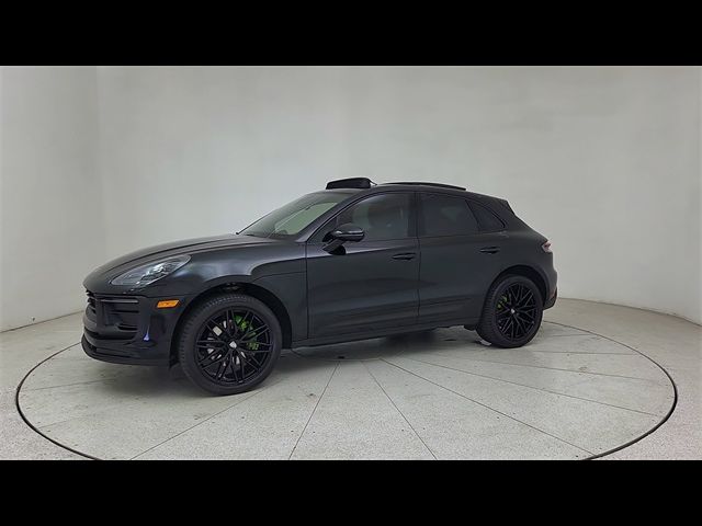 2022 Porsche Macan Base