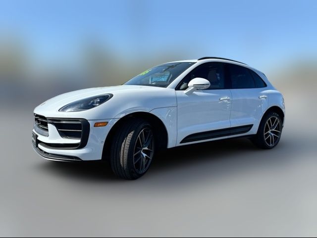 2022 Porsche Macan Base