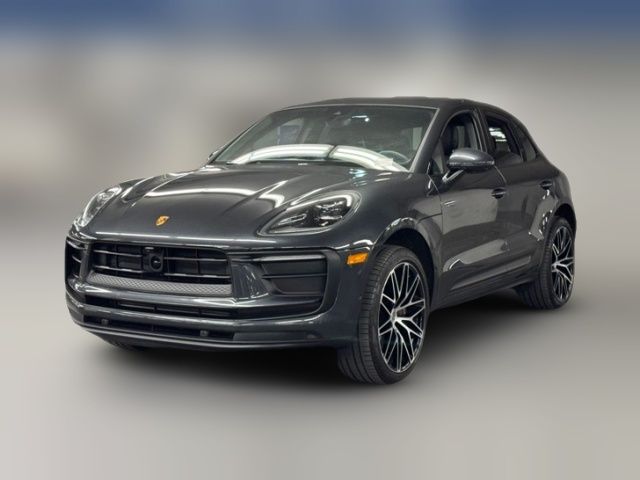 2022 Porsche Macan Base