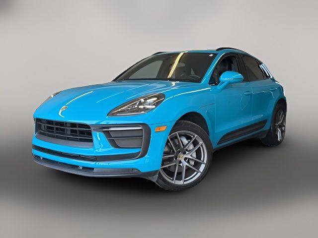 2022 Porsche Macan Base