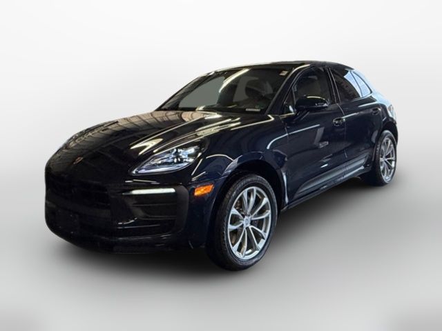 2022 Porsche Macan Base