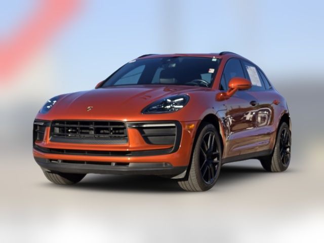 2022 Porsche Macan Base