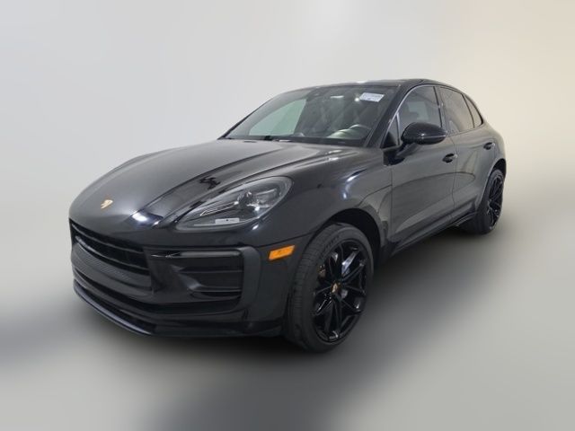 2022 Porsche Macan Base