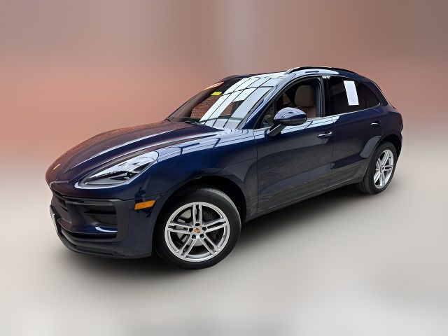 2022 Porsche Macan Base