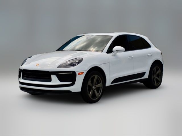2022 Porsche Macan Base