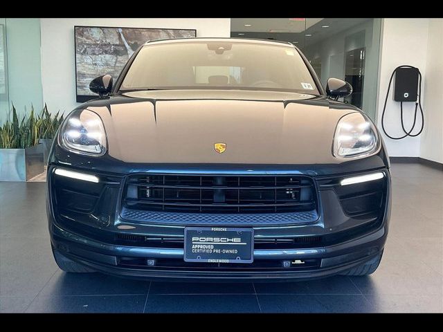 2022 Porsche Macan Base