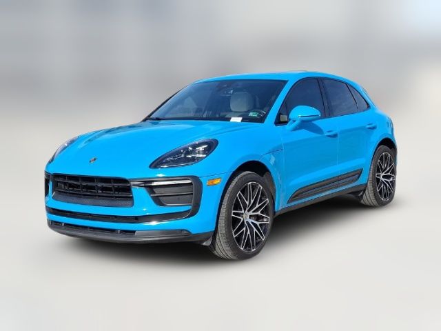 2022 Porsche Macan Base