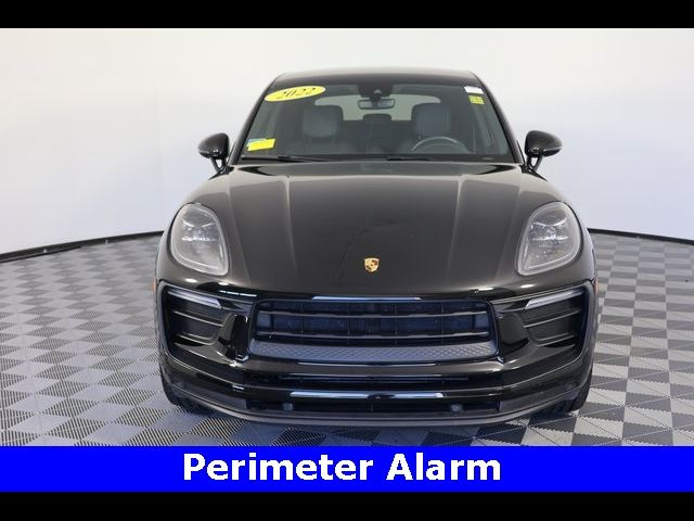 2022 Porsche Macan Base