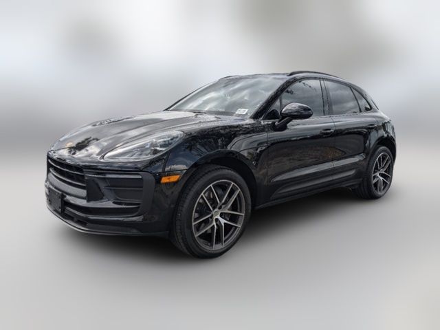 2022 Porsche Macan Base