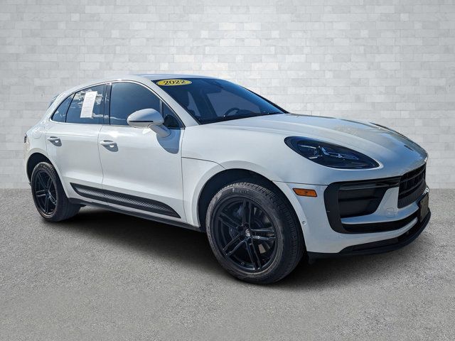 2022 Porsche Macan Base