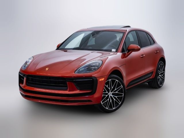 2022 Porsche Macan Base