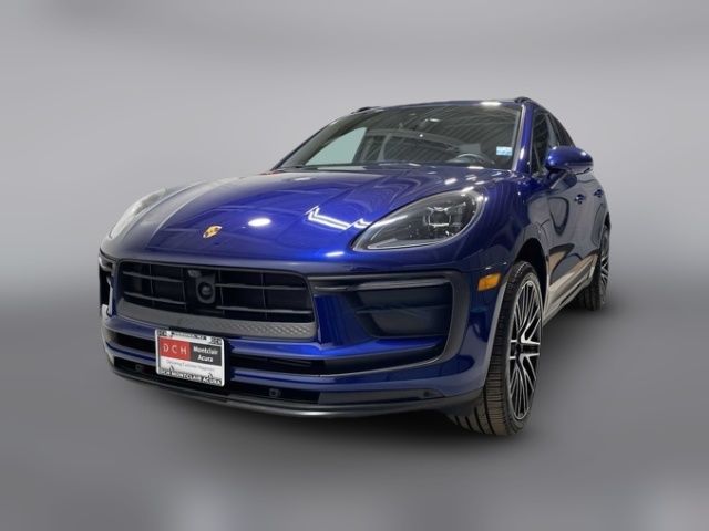 2022 Porsche Macan Base