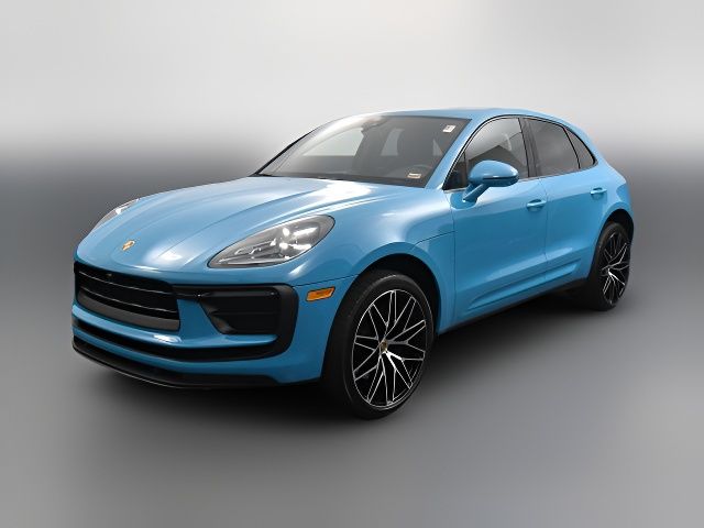 2022 Porsche Macan Base