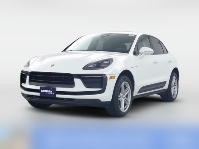 2022 Porsche Macan Base