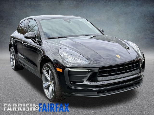 2022 Porsche Macan Base