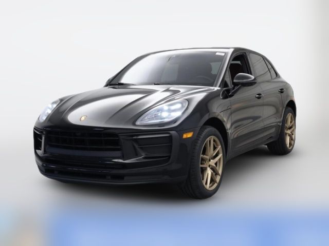 2022 Porsche Macan Base