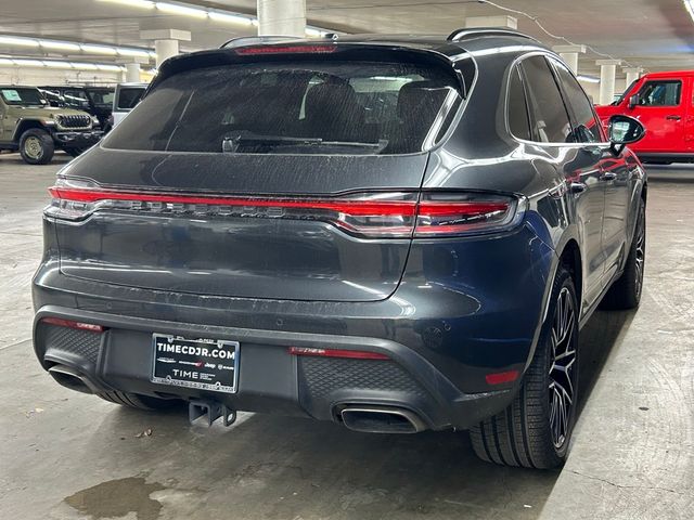 2022 Porsche Macan Base