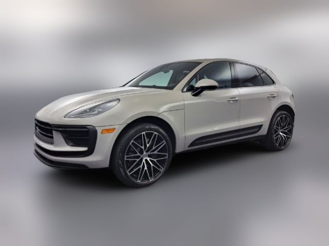 2022 Porsche Macan Base