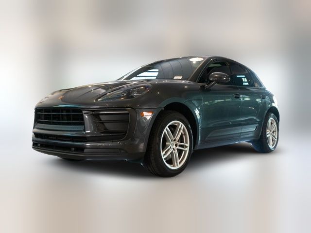2022 Porsche Macan Base