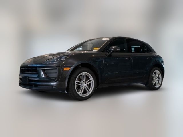 2022 Porsche Macan Base