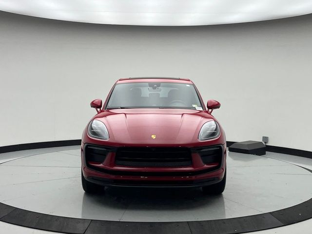 2022 Porsche Macan Base