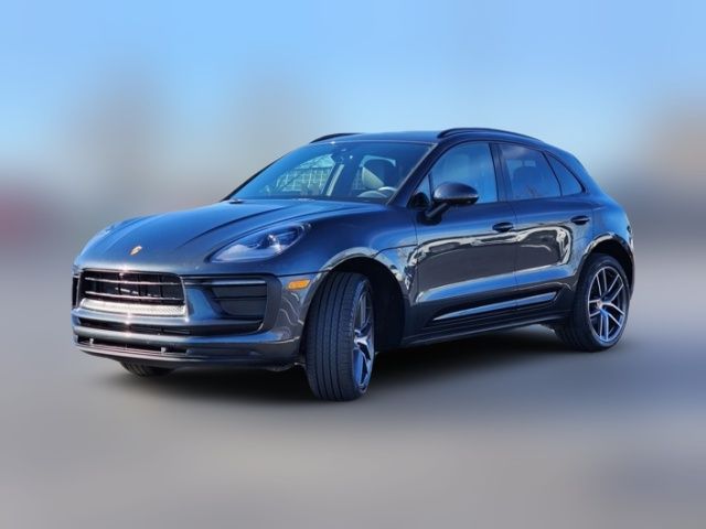 2022 Porsche Macan Base