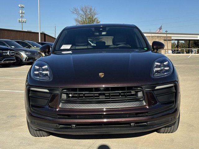 2022 Porsche Macan Base