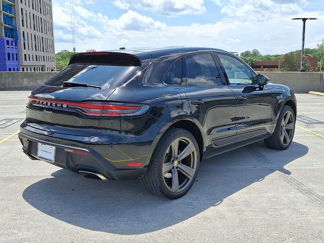 2022 Porsche Macan Base