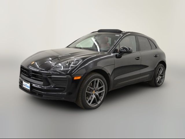 2022 Porsche Macan Base