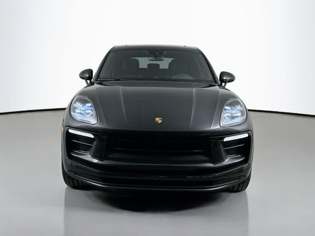 2022 Porsche Macan Base