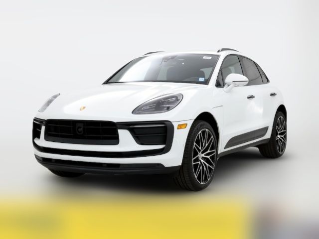 2022 Porsche Macan Base