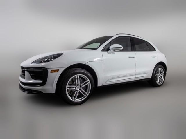 2022 Porsche Macan Base