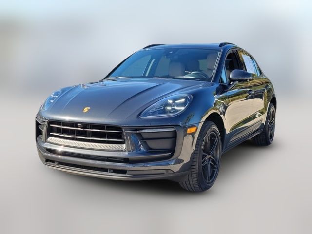 2022 Porsche Macan Base