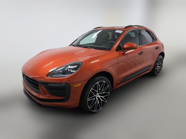 2022 Porsche Macan Base