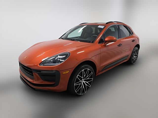 2022 Porsche Macan Base