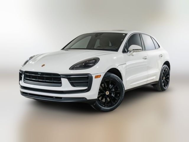 2022 Porsche Macan Base