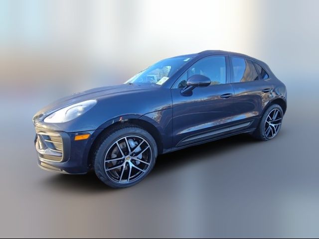 2022 Porsche Macan Base