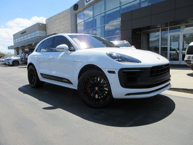 2022 Porsche Macan GTS
