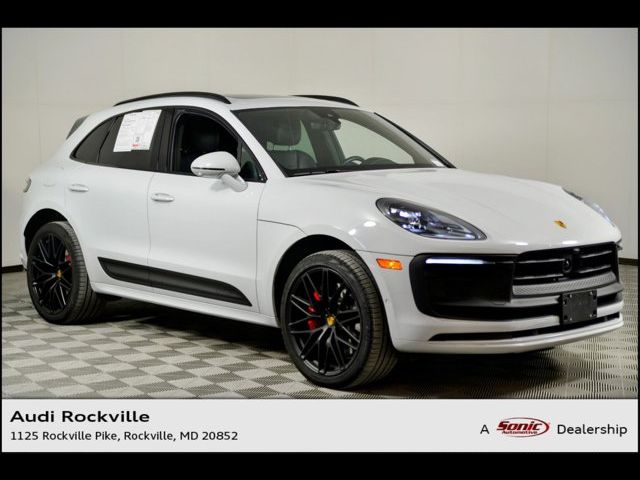 2022 Porsche Macan GTS