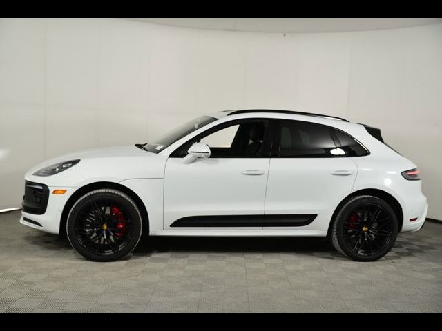 2022 Porsche Macan GTS